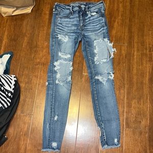 american eagle ripped jeans